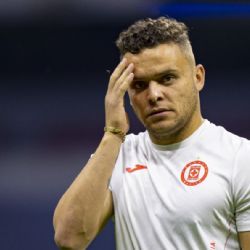 El millonario sueldo que tendría que pagar el Club América para fichar al 'Cabecita' Rodríguez