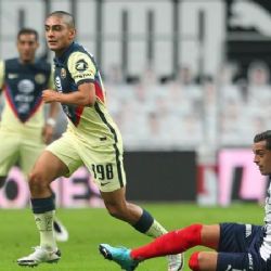 Santiago Naveda se refleja en Edson Álvarez y apunta a Europa