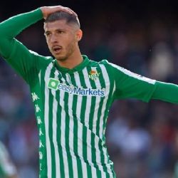 Guido Rodríguez extraña al público en las gradas de los estadios