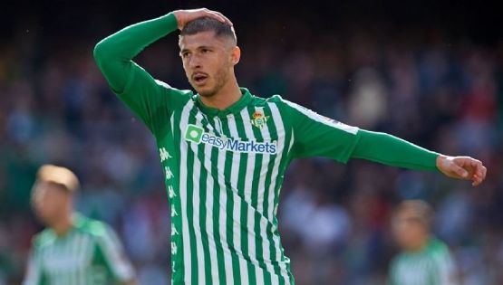 Guido Rodríguez extraña al público en las gradas de los estadios