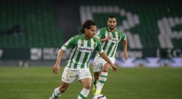Diego Laínez recibe el alta médica y vuelve a una convocatoria con el Real Betis