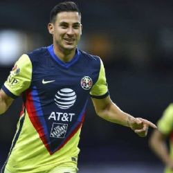 Mauro Lainez, con más aportación defensiva que al ataque a pesar de ser extremo