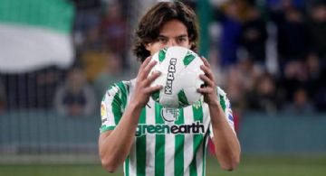 Diego Lainez regresa a las canchas con una titularidad con el Real Betis