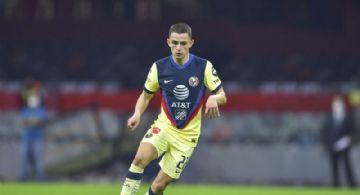 Tratan a Álvaro Fidalgo como a un niño en el interior del América