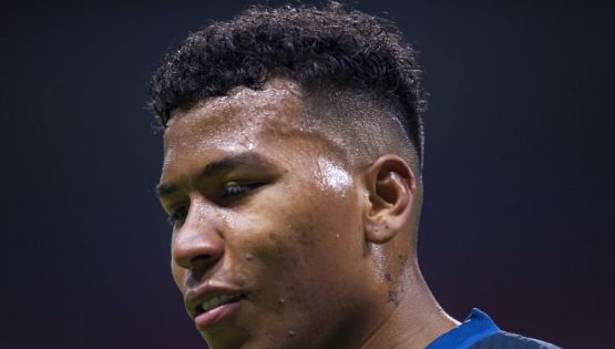 Boca Juniors vuelve a preguntar por Roger Martínez tras la lesión de su delantero Eduardo Salvio