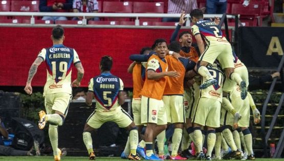 Santiago Solari hace historia en Clásicos Nacionales con la victoria por goleada en el Estadio de Chivas