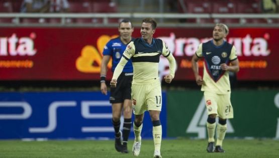 El festejo de Sebastián Córdova 'a lo Messi' frente a Chivas en el Clásico Nacional