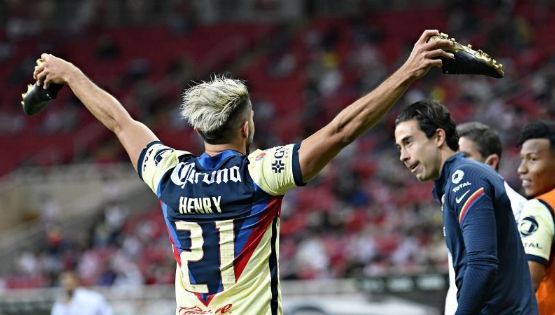 Henry Martín con tercer festejo preparado al estilo Cuauhtémoc Blanco