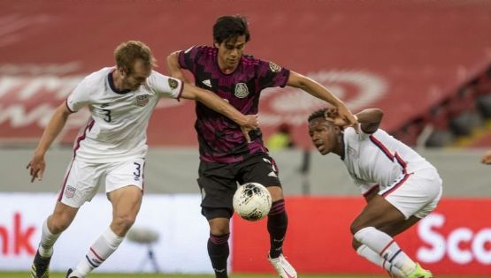 Jaime Lozano culpa a aficionados del América de abuchear a José Juan Macías