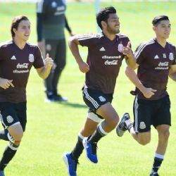 Sebastián Córdova es baja con el Tricolor Preolímpico y duda para el Clásico Nacional