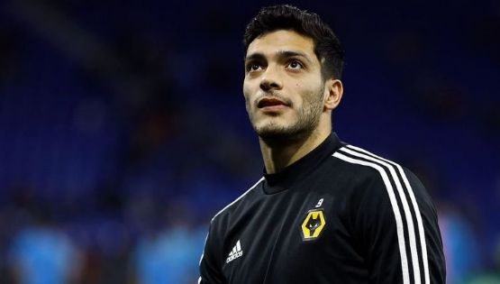 Video | Raúl Jiménez juega y da asistencia en el entrenamiento del Wolverhampton