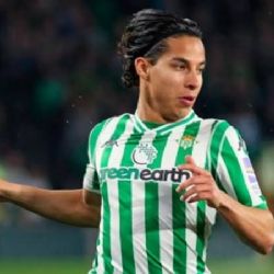 Video | Diego Lainez humilla a Casemiro en el Real Betis vs Real Madrid
