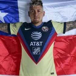 Video | Nicolás Castillo presume su mejoría y anota un golazo en el entrenamiento del América