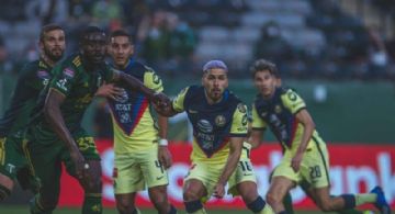 Jugadores del América explotan luego del pésimo arbitraje en contra del América en Concachampions