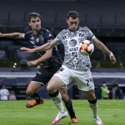 Entorno de Federico Viñas desmiente problemas con Santiago Solari