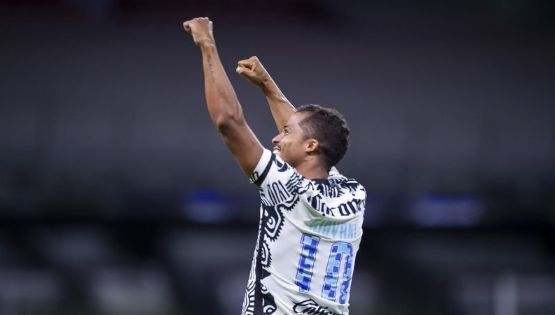 Giovani dos Santos a la expectativa de la recuperación de Sebastián Córdova para buscar ser titular ante Tigres
