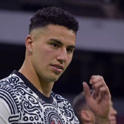 Jorge Sánchez, con el respaldo del Cuerpo Técnico y jugadores del Club América