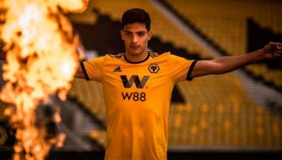 El canterano americanista, Raúl Jiménez, ya tiene partido para regresar a la banca con el Wolverhampton