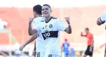 America analiza a dos jugadores paraguayos para reforzar el extremo derecho
