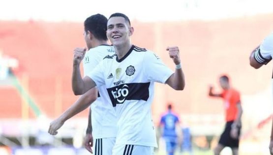 America analiza a dos jugadores paraguayos para reforzar el extremo derecho