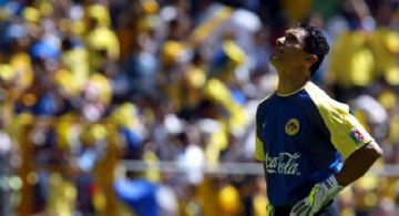 La leyenda azulcrema Adolfo Ríos explota contra los indisciplinados en el Club América