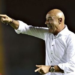 'El Chelís' se enfurece y reclama a Santiago Solari por los cambios en la alineación del América