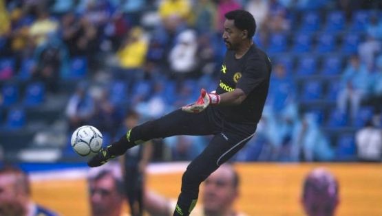La leyenda del Club América, Adrián Chávez, sale en defensa de Hugo González