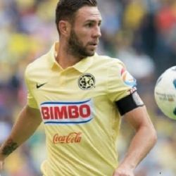 Miguel Layún quiere ayudar a Jorge Sánchez para superar las críticas por parte de la afición del Club América