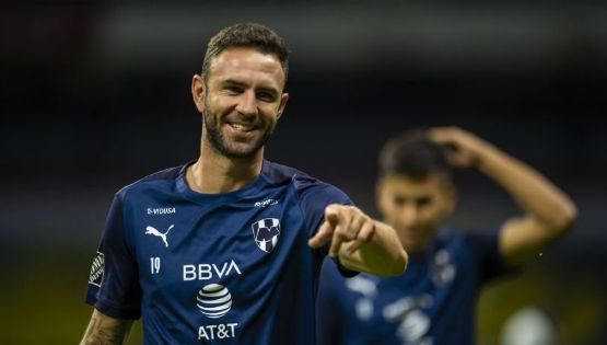 Miguel Layún rompe el silencio sobre el supuesto veto de Javier 'Chicharito' Hernández en la Selección Mexicana