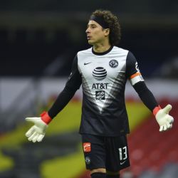 Guillermo Ochoa confiesa la ilusión que le genera la posibilidad de ganar una medalla olímpica 
