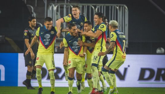Gran detalle de futbolistas del Club América con joven americanista que se encuentra enfermo