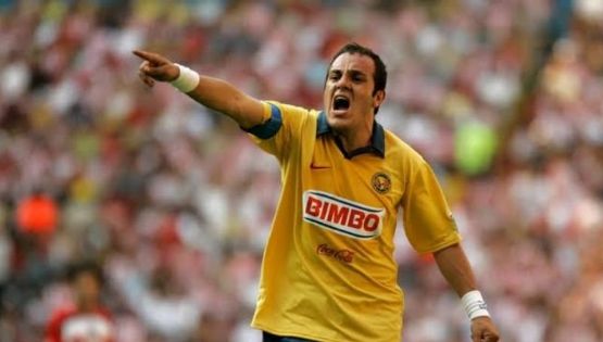 Envían a Cuauhtémoc Blanco a la banca del XI histórico de la Concacaf