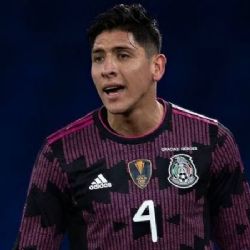 Tecatito Corona aconseja a Edson Álvarez que presione para ir a Juegos Olímpicos