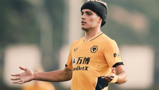 Raúl Jiménez juega 60 minutos en la victoria de Wolves contra el Real Betis 