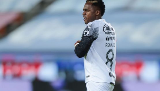 Renato Ibarra se reporta y entrena en Coapa en espera de definir su futuro