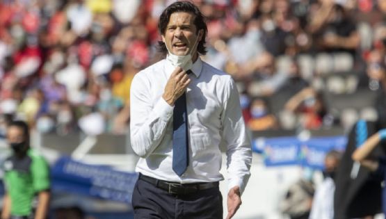 El DT del Club América, Santiago Solari, da contundente mensaje sobre lo apretado del calendario