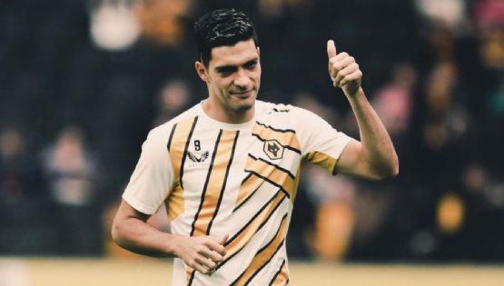 Video | El emotivo recibimiento de los aficionados del Wolverhampton a Raúl Jiménez