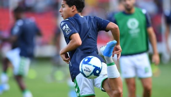 DT del Real Betis habla sobre el estado físico de Diego Lainez