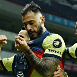 El zaguero argentino Emanuel Aguilera se acerca a un récord histórico en el Club América 