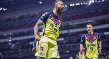 Emanuel Aguilera elogia el trabajo del Club América con un hombre menos ante León 