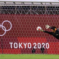 Aficionados brasileños celebran venganza de su Selección en contra de Memo Ochoa