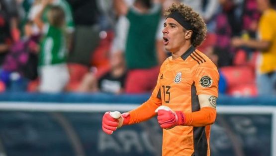 Dani Alves dedica emotivo mensaje al arquero del Club América, Memo Ochoa