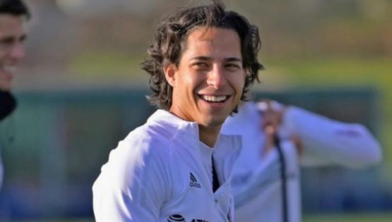 Real Betis y Andrés Guardado felicitan y trollean a Diego Lainez por la medalla de bronce