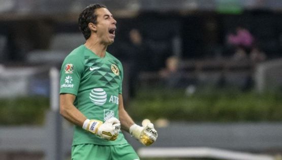 Óscar Jiménez no se rinde y anuncia que quiere el puesto de Guillermo Ochoa en América