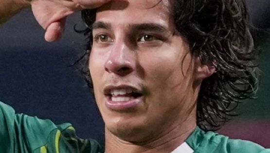 Manuel Pellegrini da las últimas noticias sobre Diego Lainez y la recuperación de su lesión