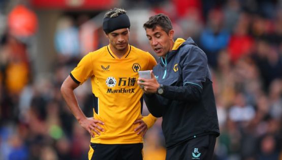 DT del Wolverhampton responde sobre la falta de gol de Raúl Jiménez