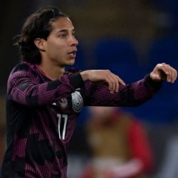 Diego Lainez se perfila para ser baja con la Selección Mexicana en la convocatoria de octubre