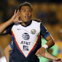 Roger Martínez calienta el Clásico recordándole a Chivas sus fracasos en los últimos años