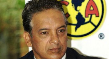 La leyenda americanista Gonzalo Farfán calienta el Clásico Nacional contra Chivas