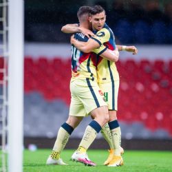 Nicolás Benedetti y Federico Viñas intercambian elogios tras la victoria ante Chivas